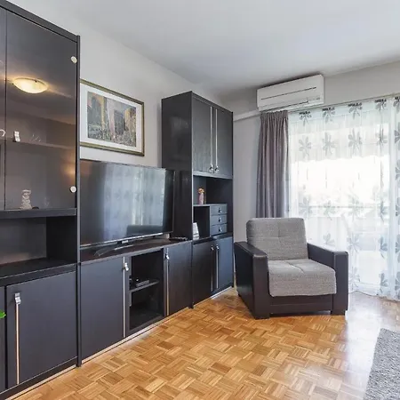 Suzana Apartment *